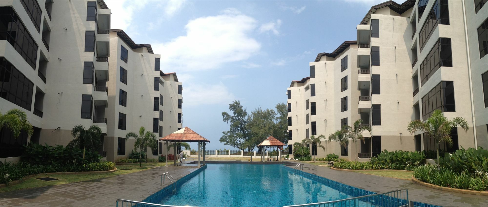 Samsuria Beach Resort & Residence Чератинг Экстерьер фото