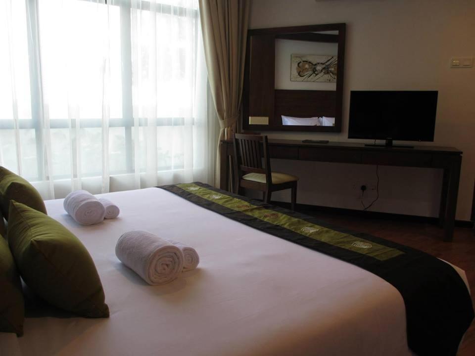 Samsuria Beach Resort & Residence Чератинг Экстерьер фото
